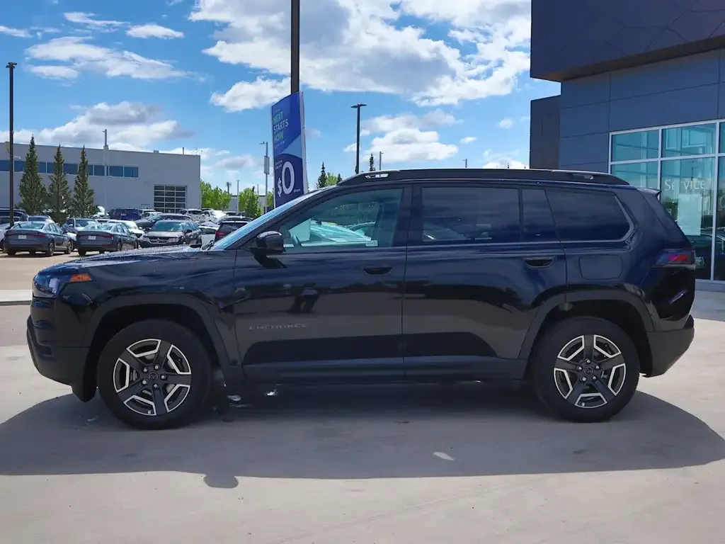 Jeep Cherokee 2026 photo 3