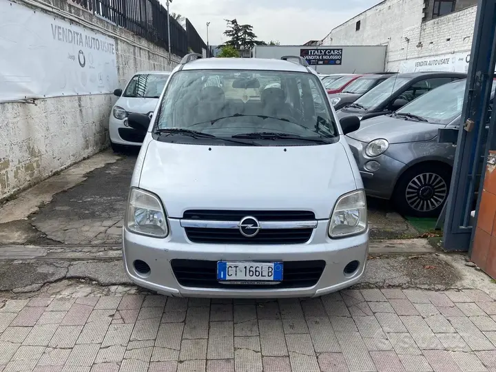 Opel Agila