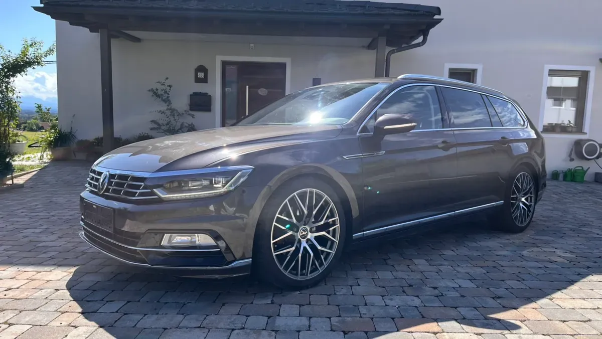 Volkswagen Passat 2015 photo 2