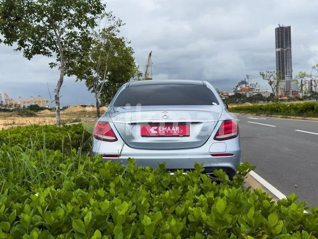 Mercedes-Benz E350 2017 photo 5