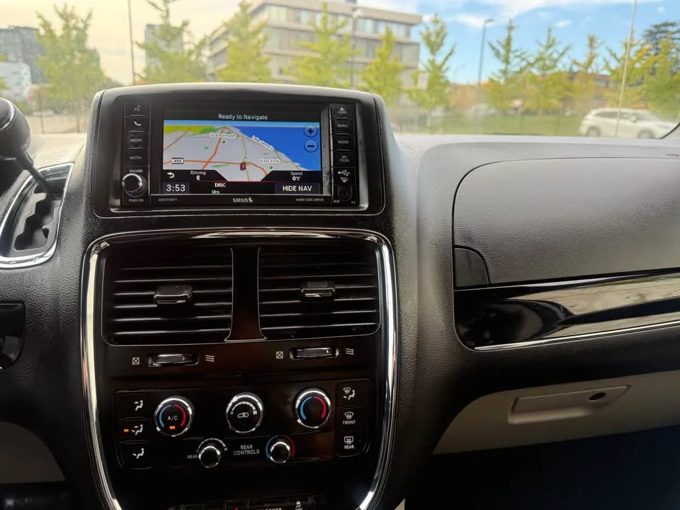 Dodge Grand Caravan 2017 photo 4