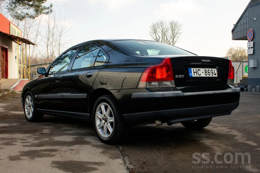 Volvo S60 2004 photo 4