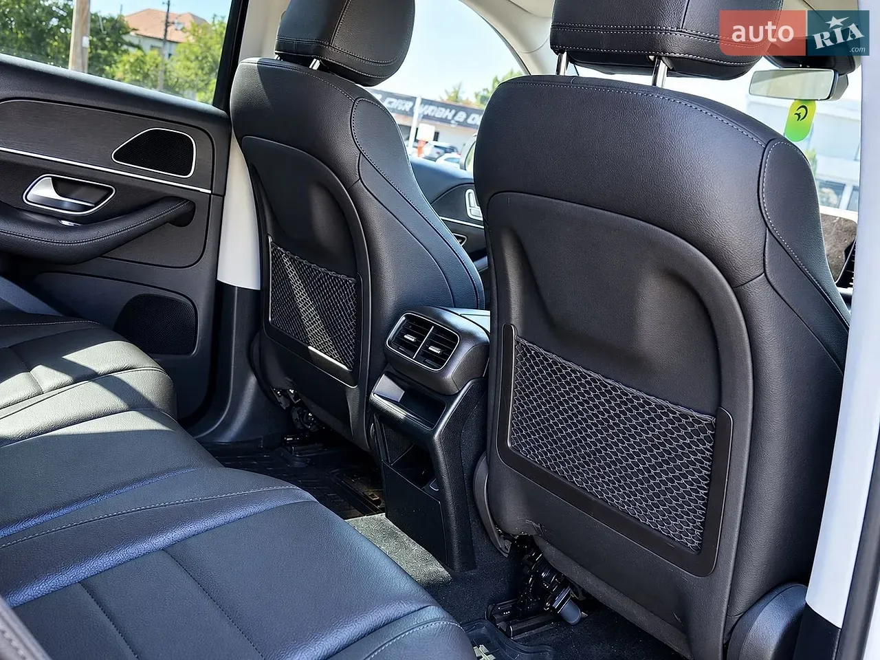 Mercedes-Benz Gle-Class 2021 photo 2