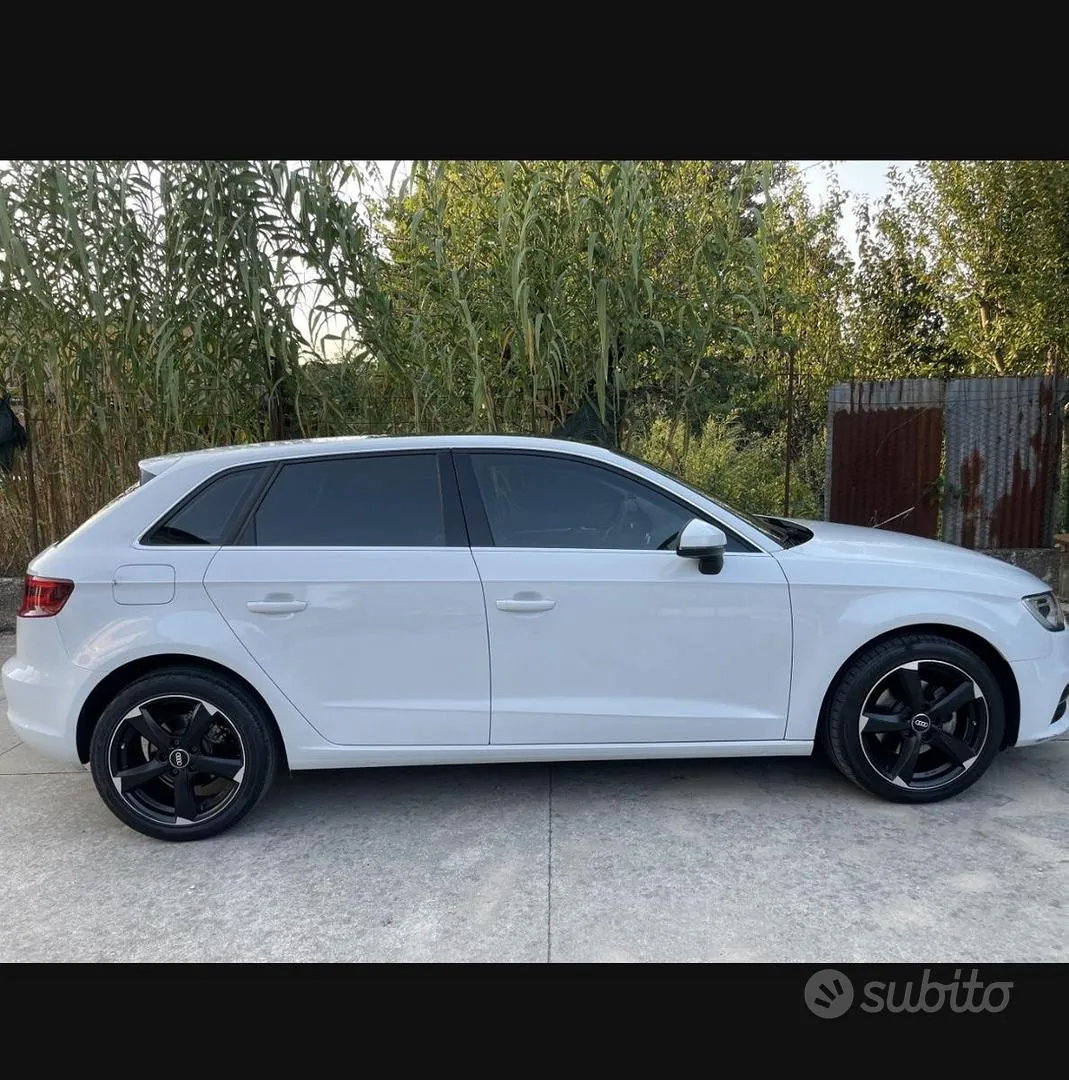 Audi A3 2014 photo 2