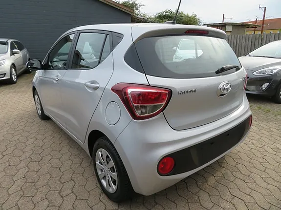 Hyundai I10 2018 photo 3