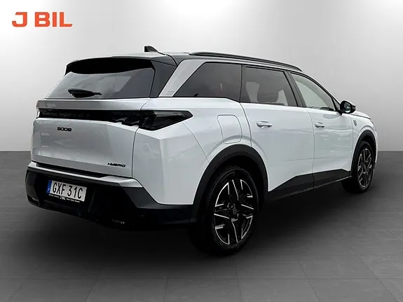 Peugeot 5008 2025 photo 3