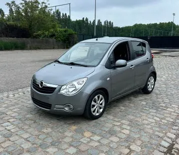 Opel Agila
