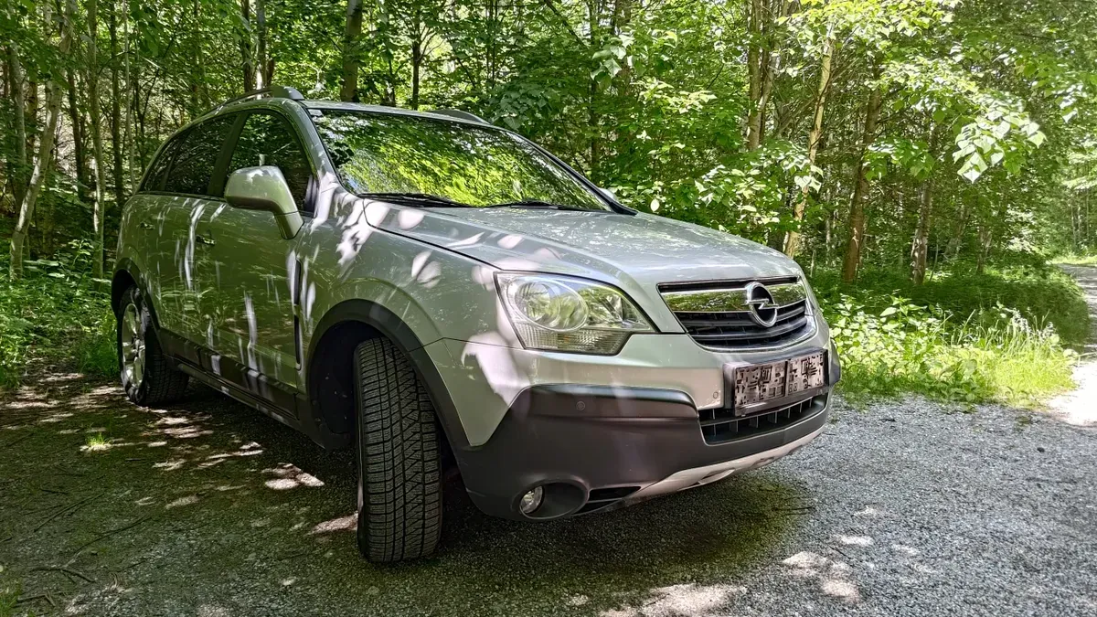 Opel Antara 2008 photo 2