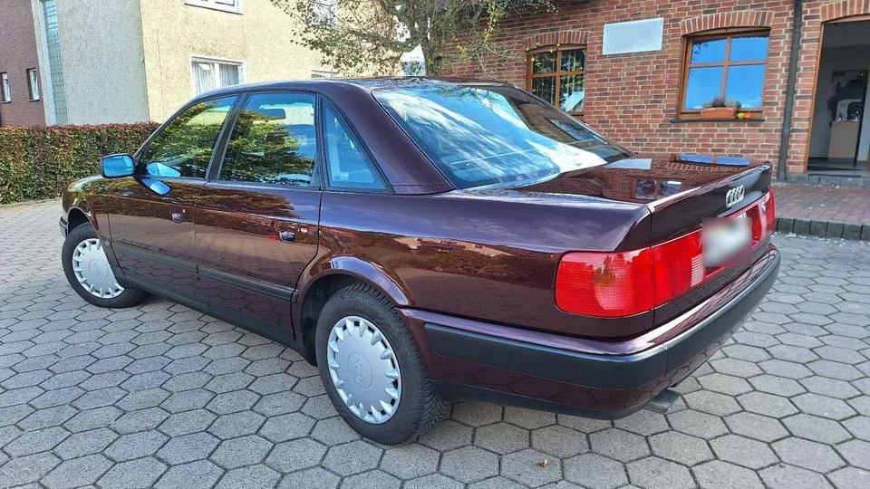 Audi 100 C4