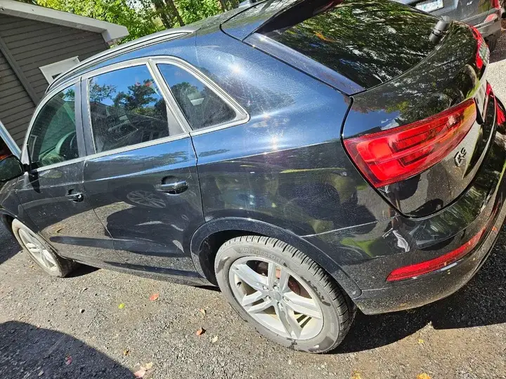 Audi Q3 2017 photo 5