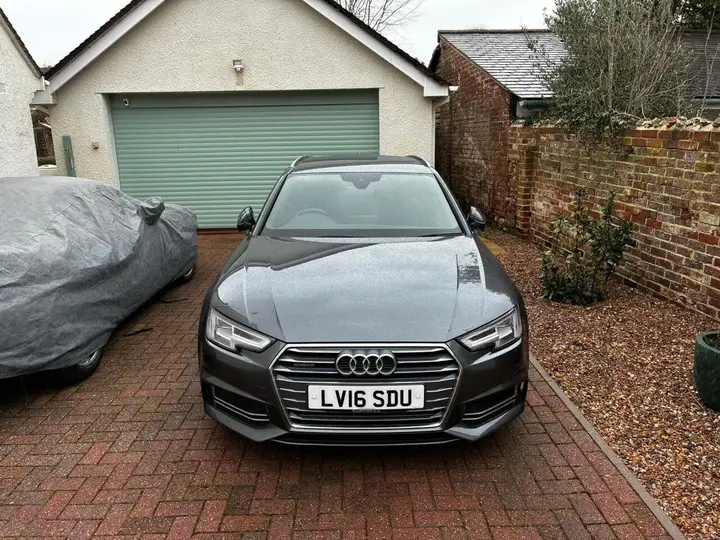 Audi A4 Avant