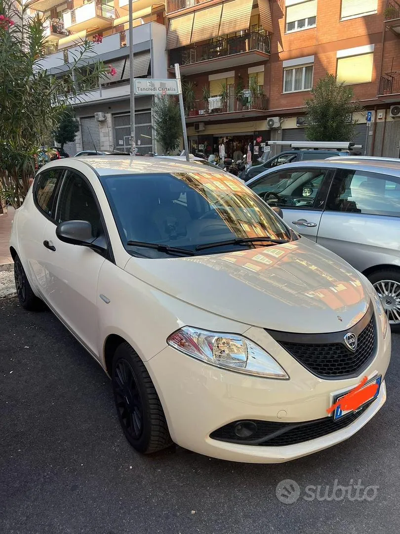 Lancia Ypsilon 2019 photo 4