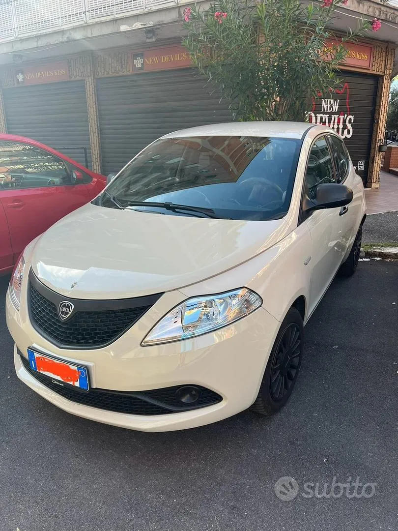 Lancia Ypsilon 2019 photo 3