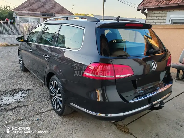 Volkswagen Passat B7 2012 photo 4