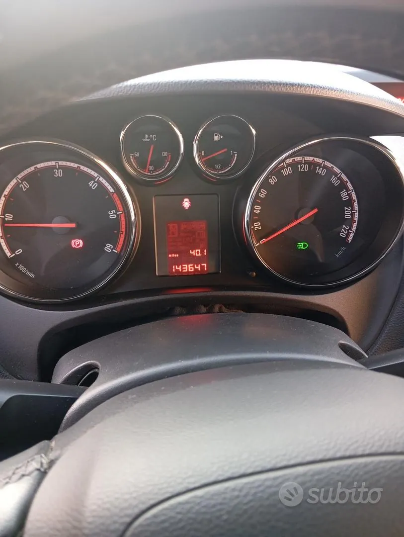 Opel Meriva 2011 photo 4
