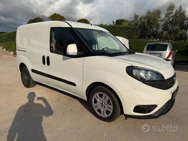 Fiat Doblò 2023 photo 2
