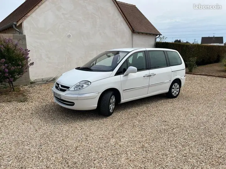 Citroen C8