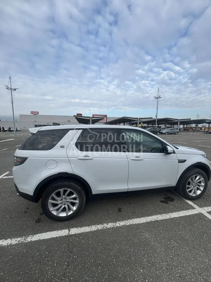 Land Rover Discovery Sport 2018 photo 4