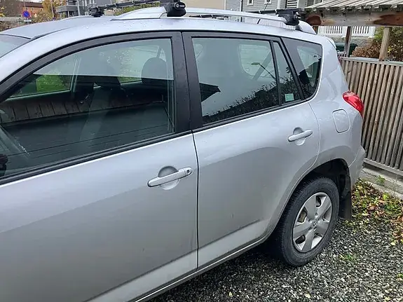 Toyota Rav4 2006 photo 4