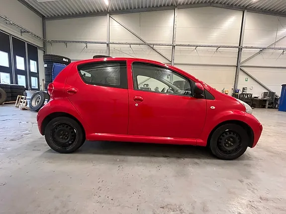 Toyota Aygo 2008 photo 5