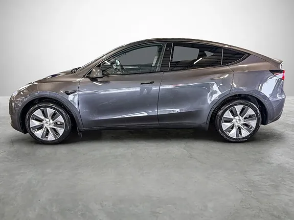 Tesla Model Y 2022 photo 2