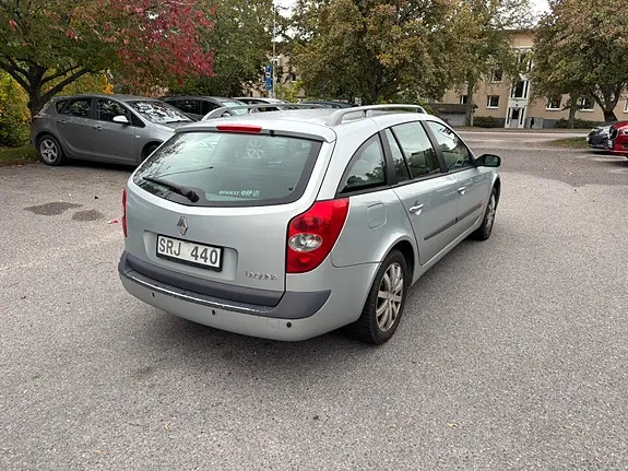 Renault Laguna 2002 photo 2
