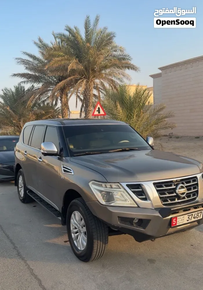 Nissan Patrol 2013 photo 2