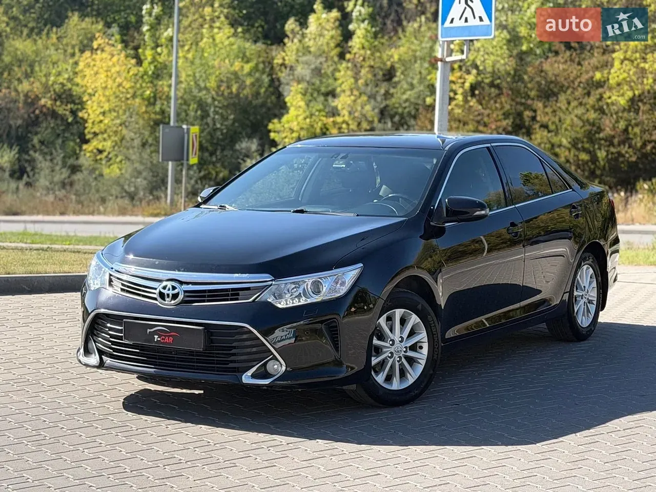 Toyota Camry 2017 photo 3