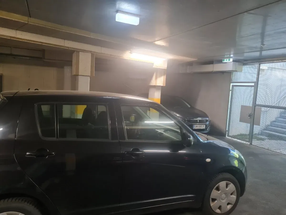 Suzuki Swift 2008 photo 2