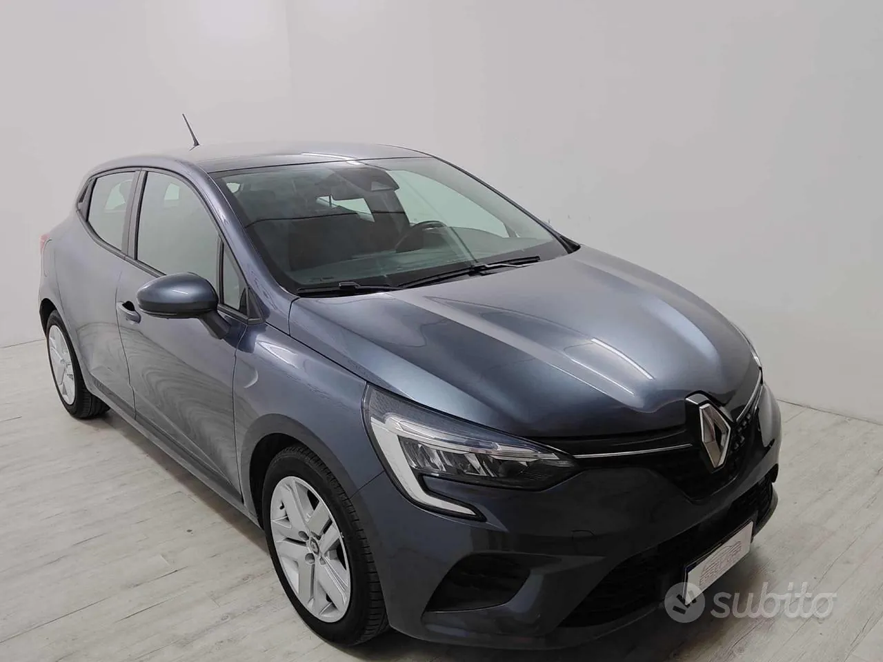 Renault Clio 2021 photo 2