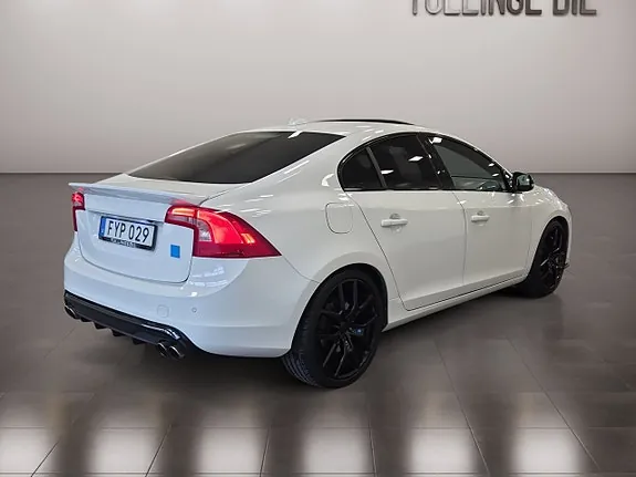 Volvo S60 2016 photo 5