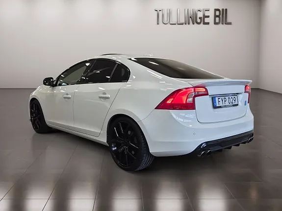 Volvo S60 2016 photo 3