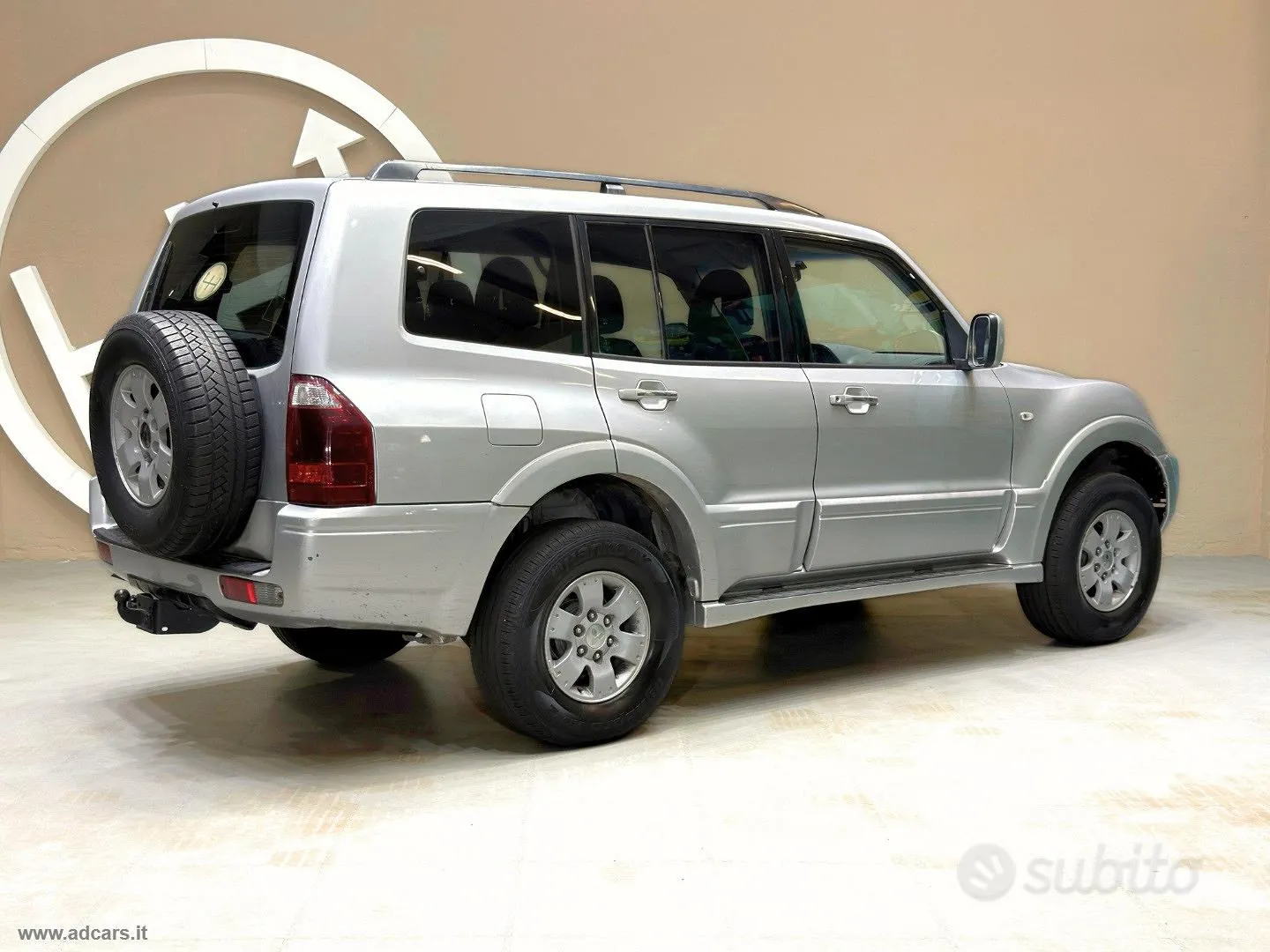 Mitsubishi Pajero 2003 photo 2