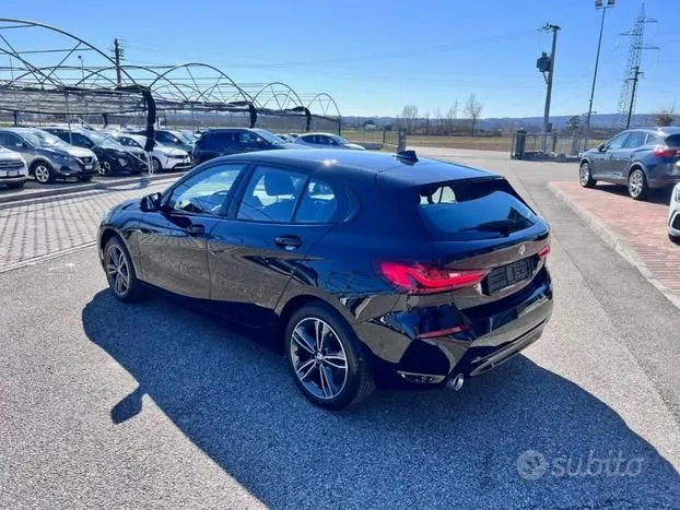 BMW 1 Series 2021 photo 4