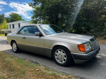 Mercedes-Benz Série 300