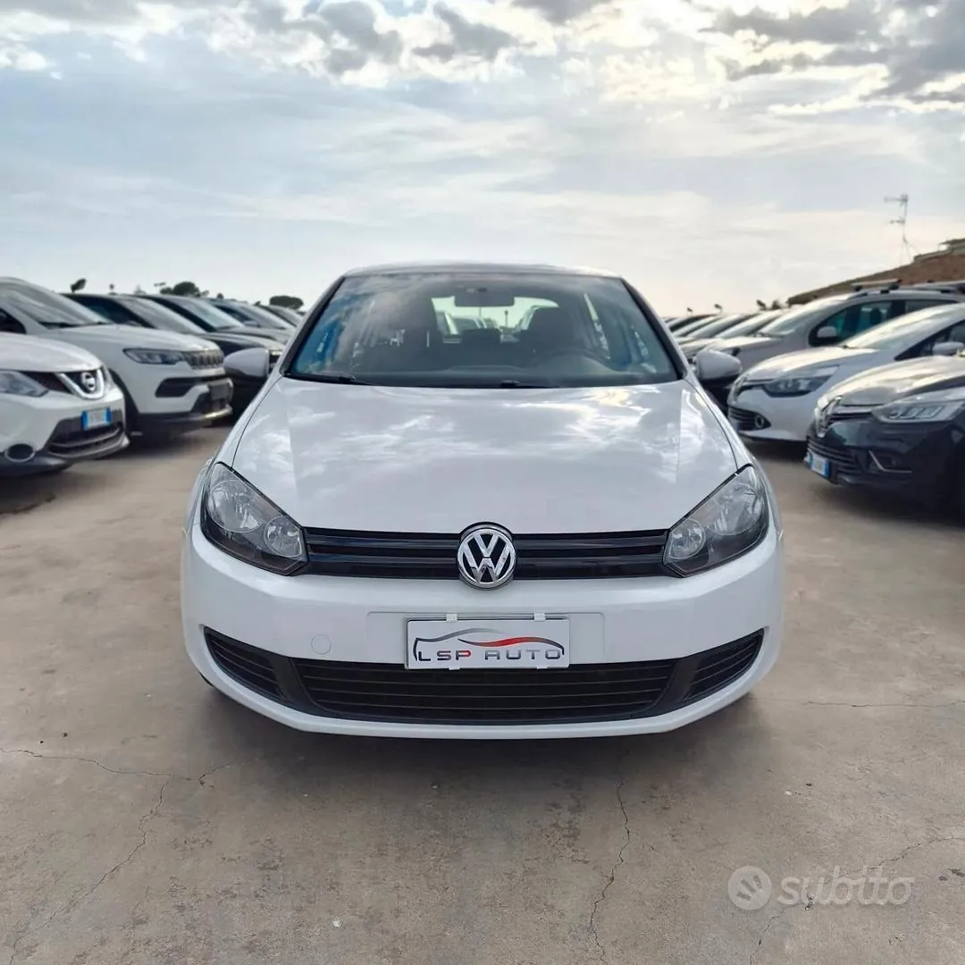 Volkswagen Golf 2012 photo 3