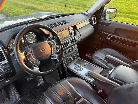 Land Rover Range Rover 2012 photo 4