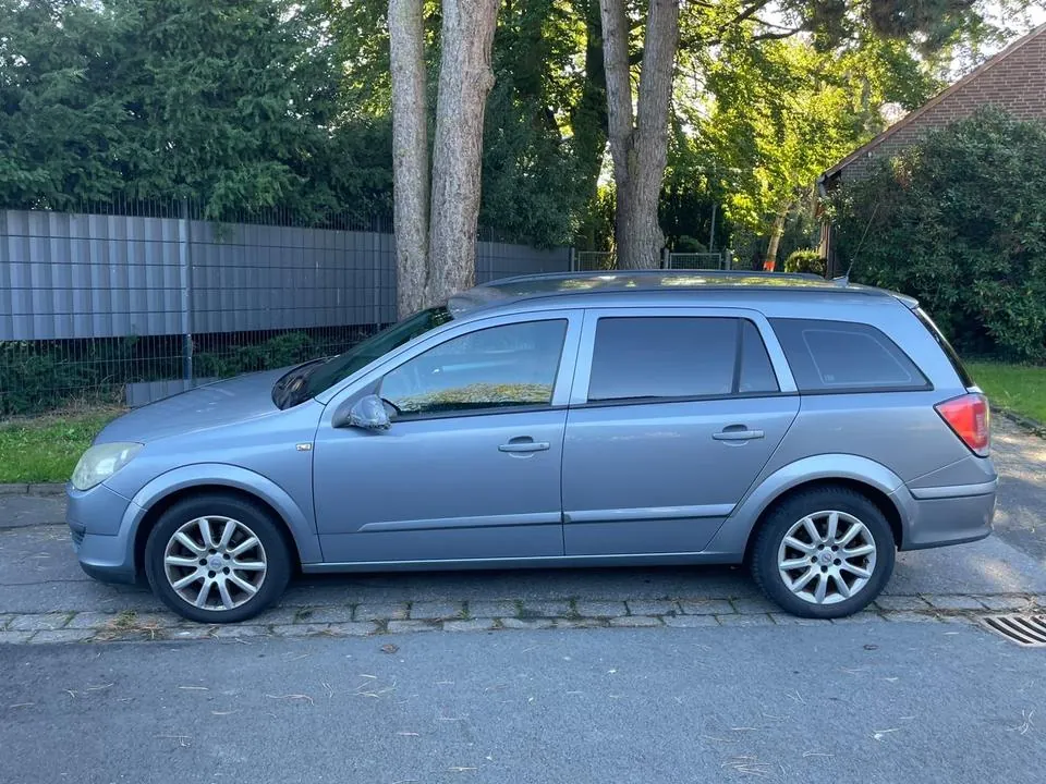 Opel Astra H