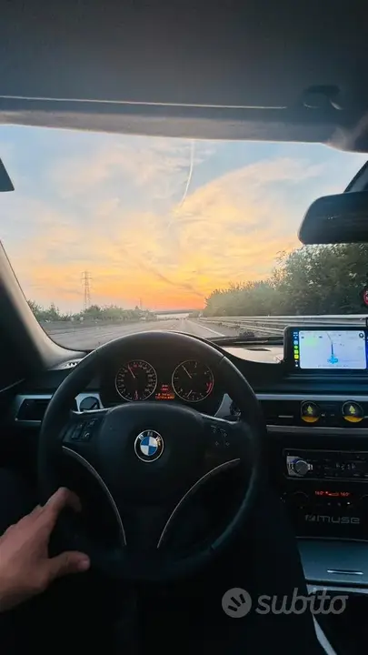 BMW E90 2006 photo 4