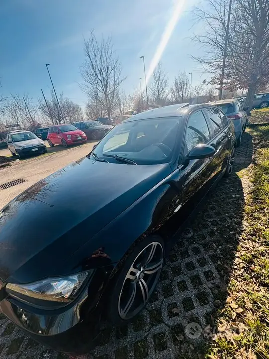 BMW E90 2006 photo 3