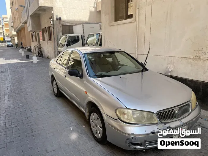 Nissan Sunny 2004 photo 5