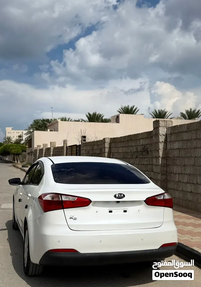 Kia K3 2014 photo 4