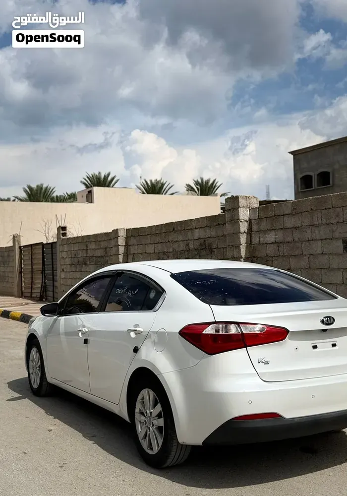 Kia K3 2014 photo 3