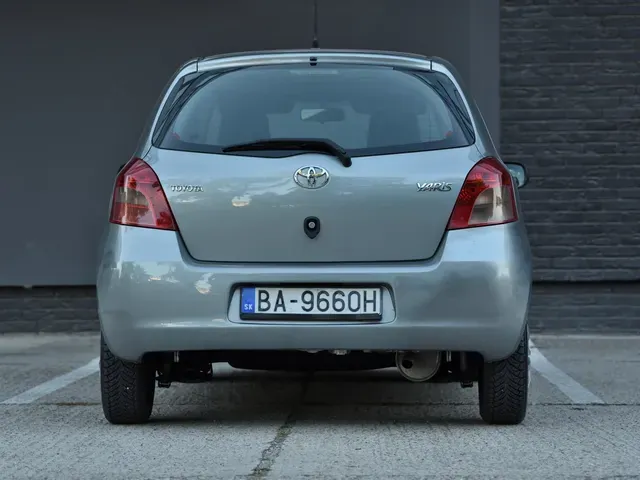 Toyota Yaris 2006 photo 4