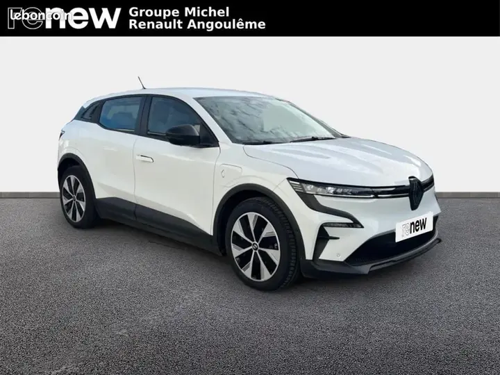 Renault Megane 2023 photo 3