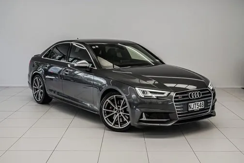 Audi S4