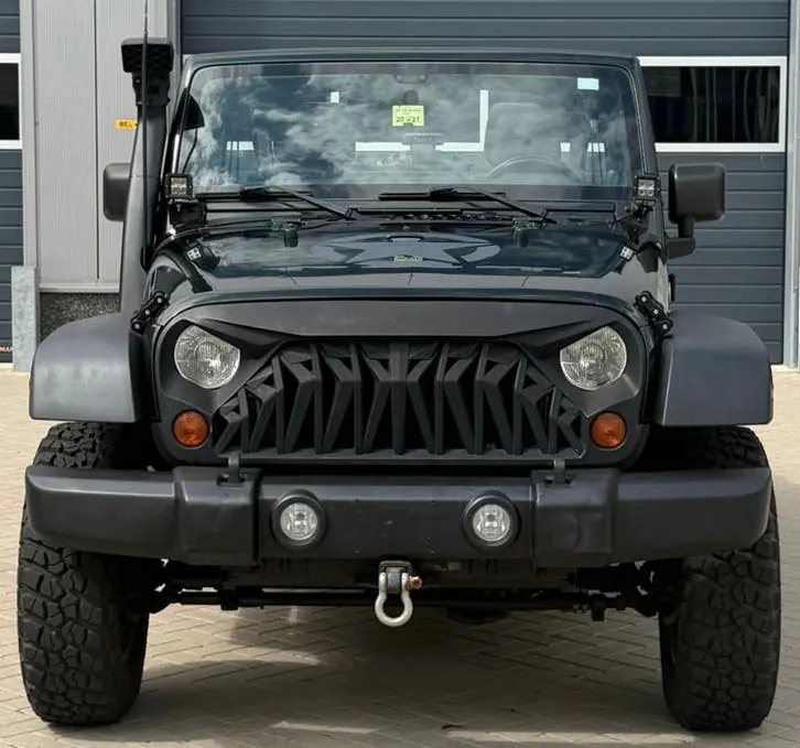 Jeep Wrangler 2011 photo 3