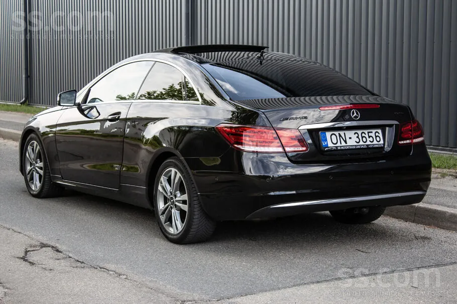Mercedes-Benz E250 2015 photo 3