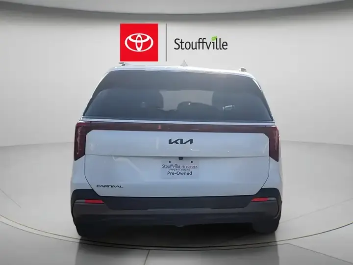 Kia Carnival 2025 photo 3