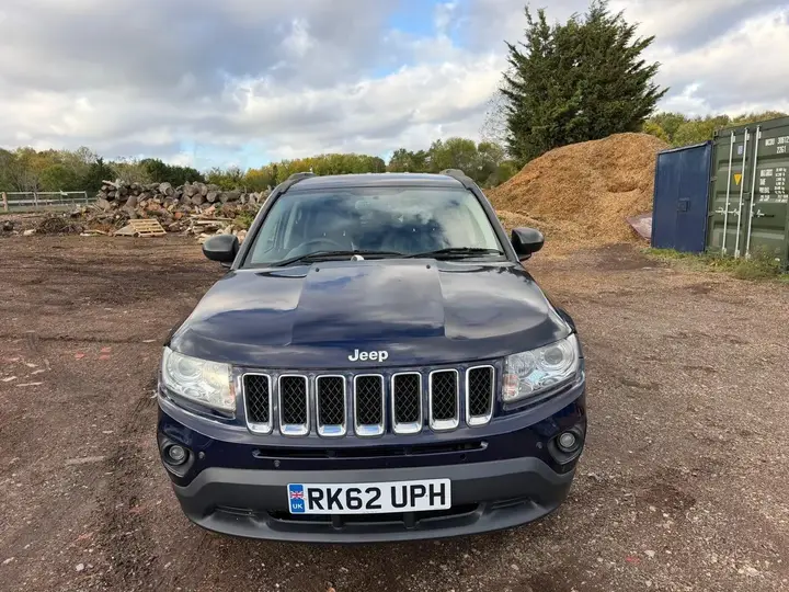 Jeep Compass 2012 photo 2